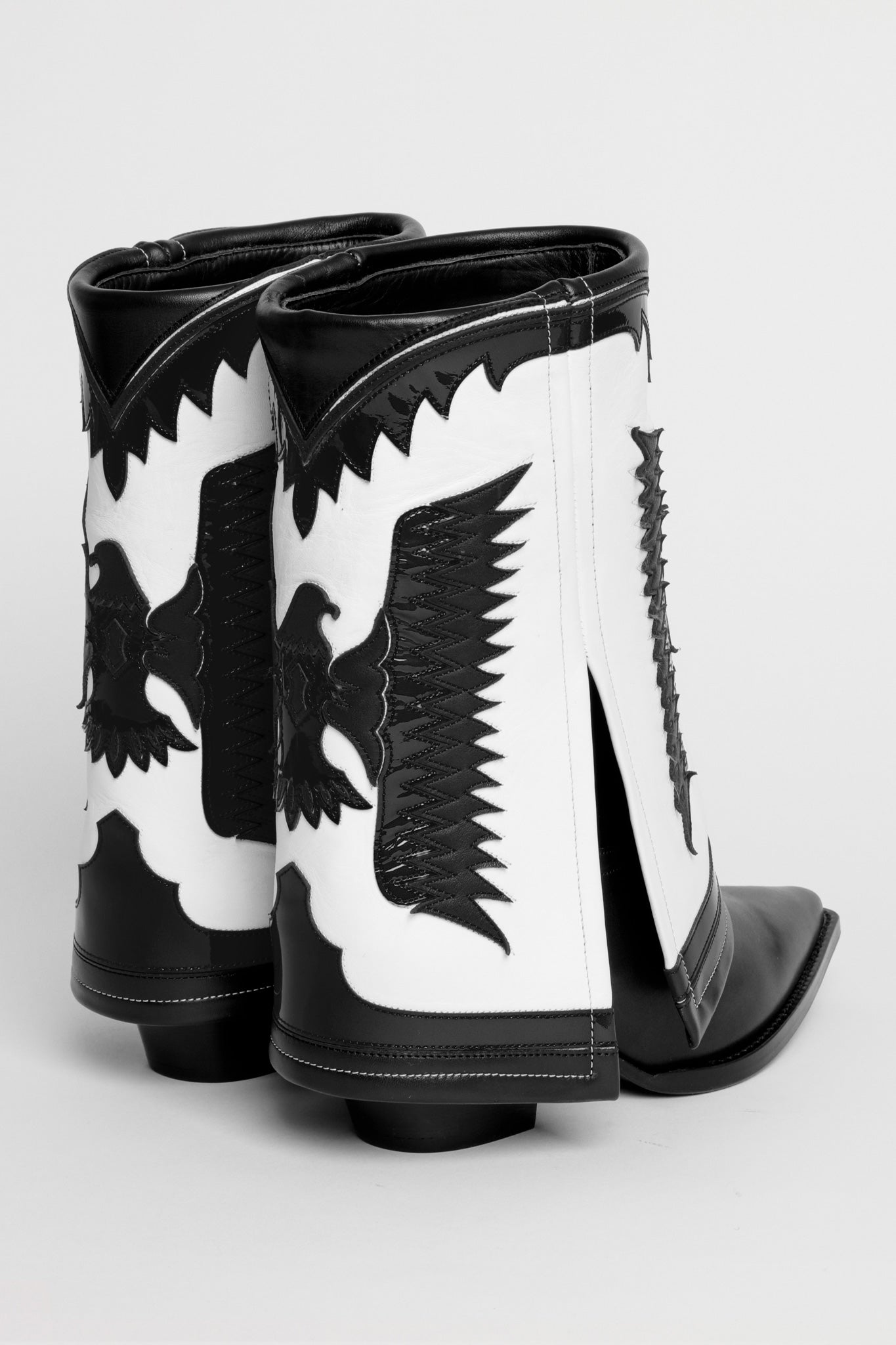 TEXAS LOW BLACK/WHITE