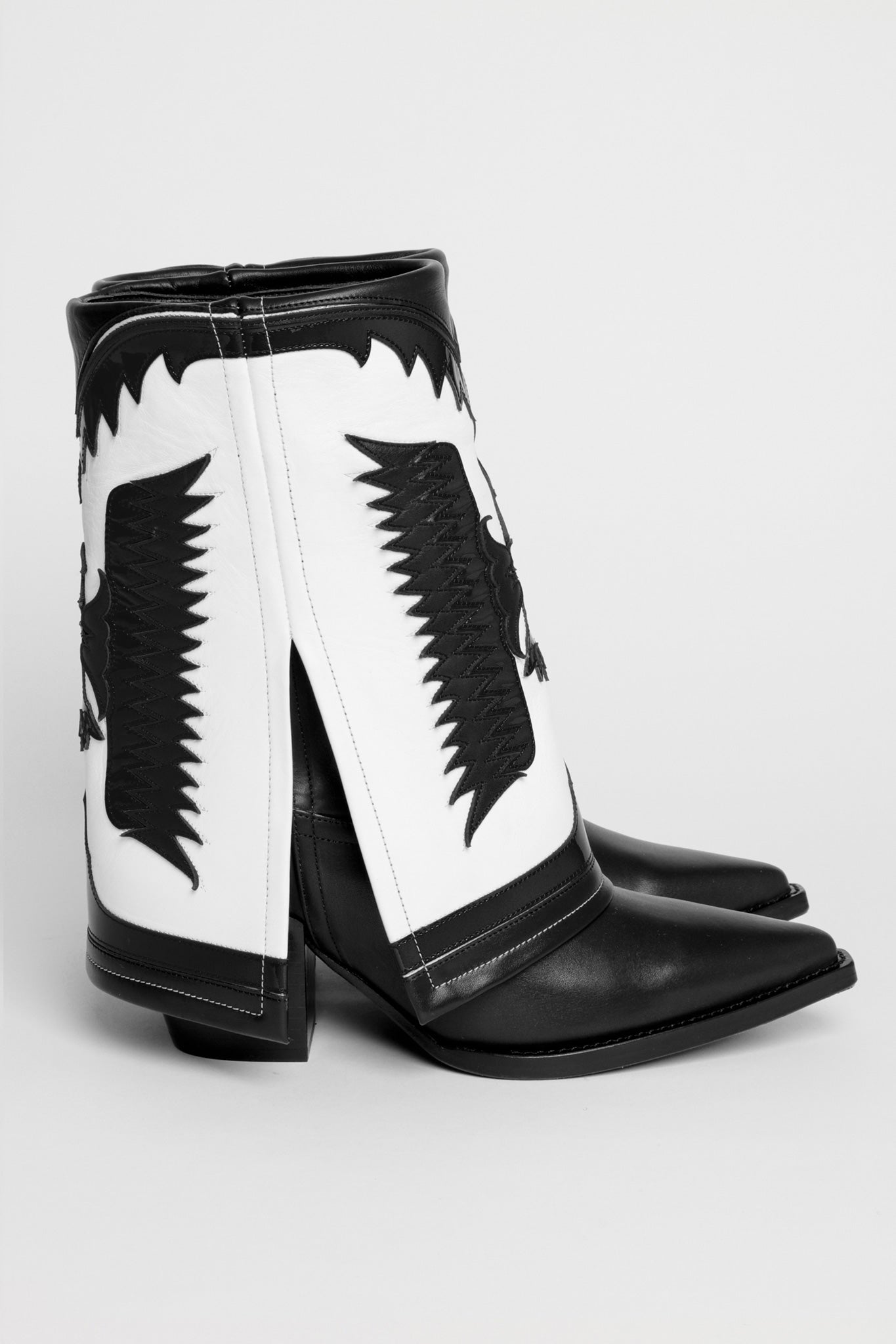 TEXAS LOW BLACK/WHITE