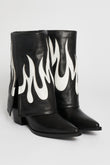 FIRE LOW BLACK/WHITE