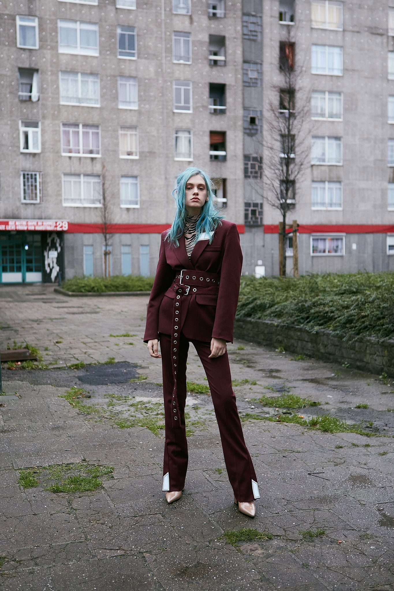 RILEY BURGUNDY